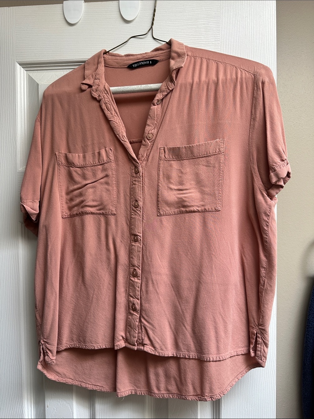 Terranova Blush Button-Down Pocket Shirt